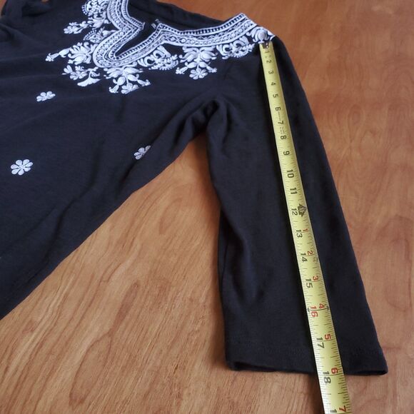 Talbots Embroidered Cotton Tunic Sz M Black 3/4 Sleeve Split Neck Boho Floral - Picture 8 of 8